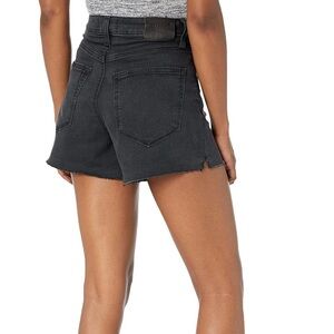 PAIGE Women's Allure Short Raw Hem High Rise